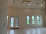710 Lyons - Photo 8