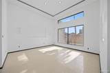 2037 45th - Photo 11