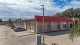 824 Hackberry - Photo 4