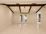 501 Larkspur - Photo 4