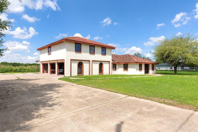 304 Villarreal Street - Photo 1