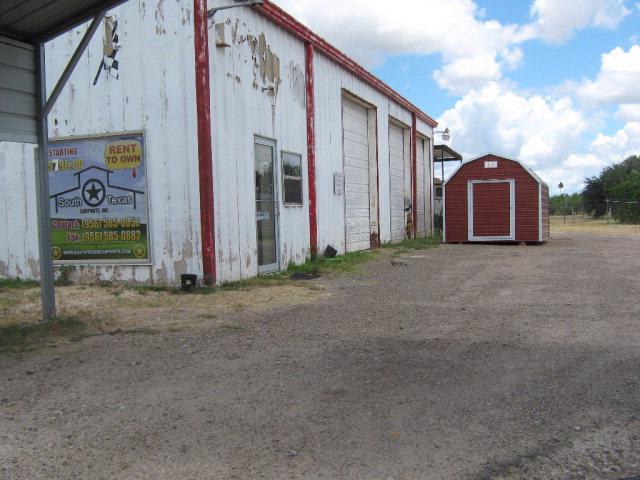 8402 Expressway 83 - Photo 1