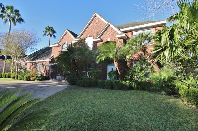 3540 Plazas Del Lago Drive - Photo 1