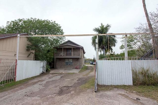 1325 Honeydale Road - Photo 1