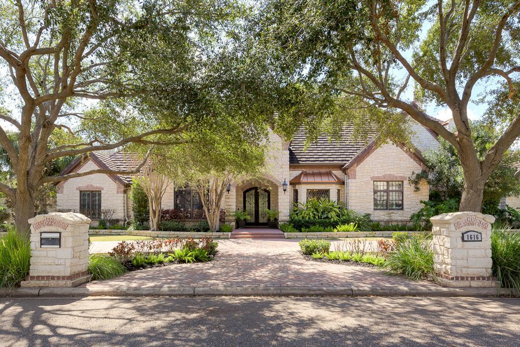 1616 Palazzo Drive - Photo 1