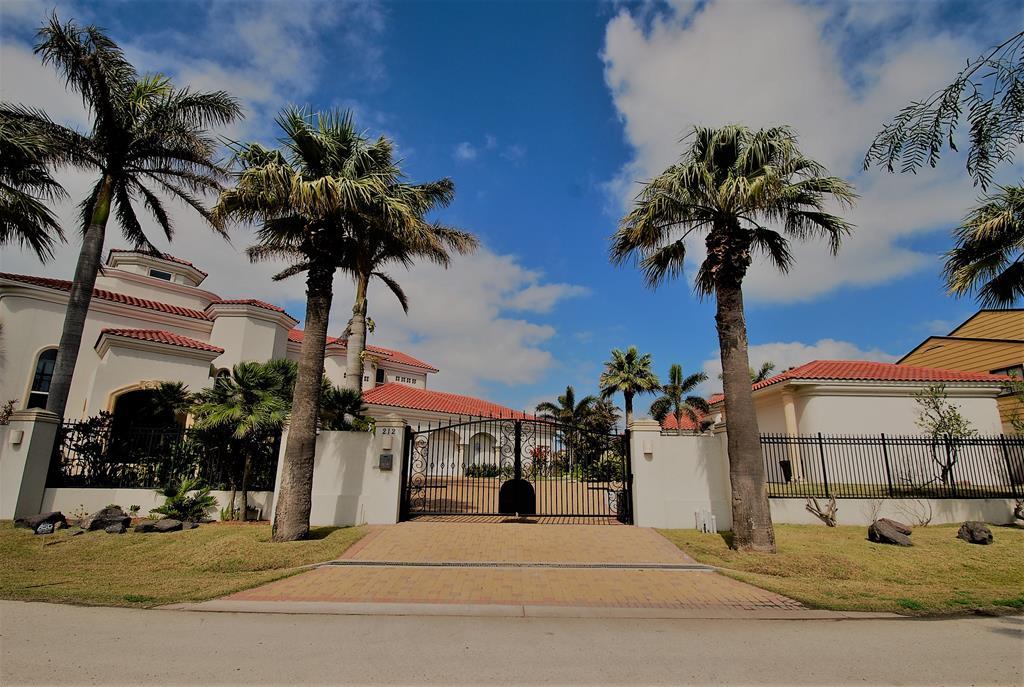 212 Saturn Lane - Photo 1