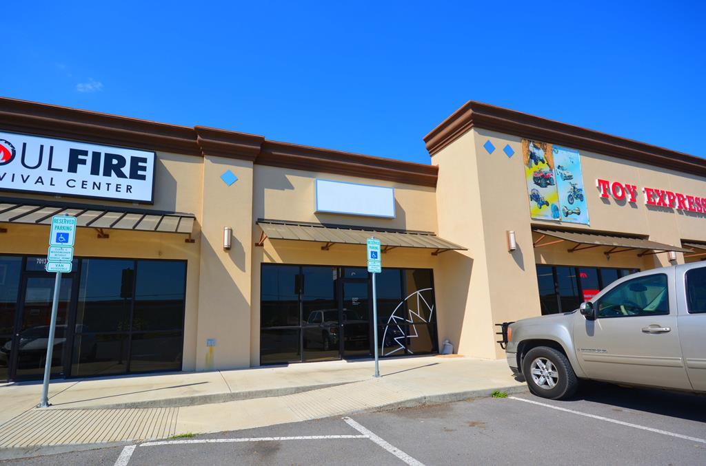 7013 Expressway 83 - Photo 1