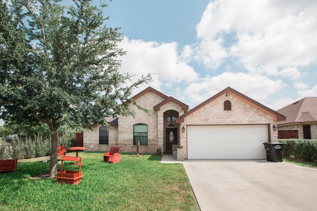 2607 Lincoln Avenue - Photo 1