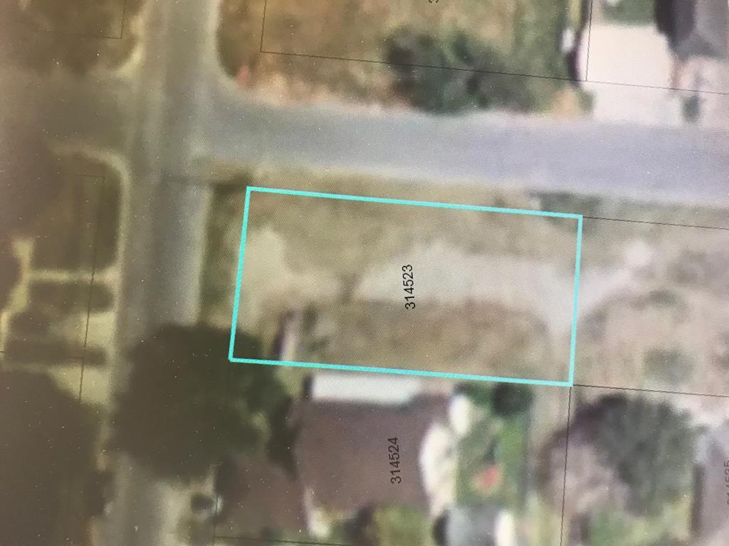 916 Palm Circle Drive - Photo 1