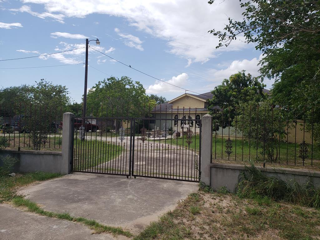 1702 Cheril Road - Photo 1