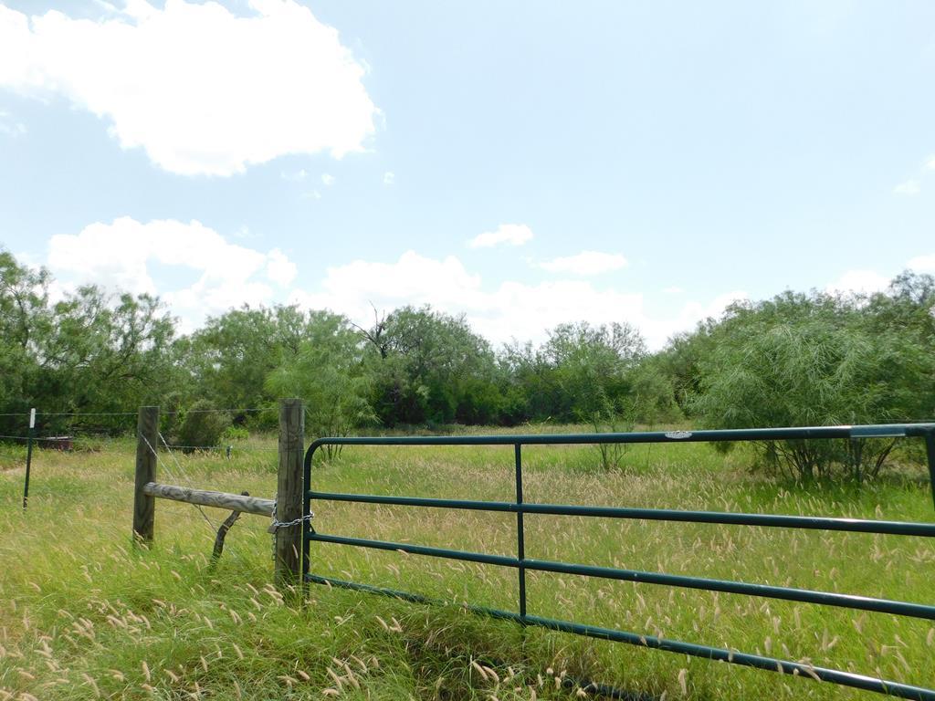 1128 Fm 649 - Photo 1