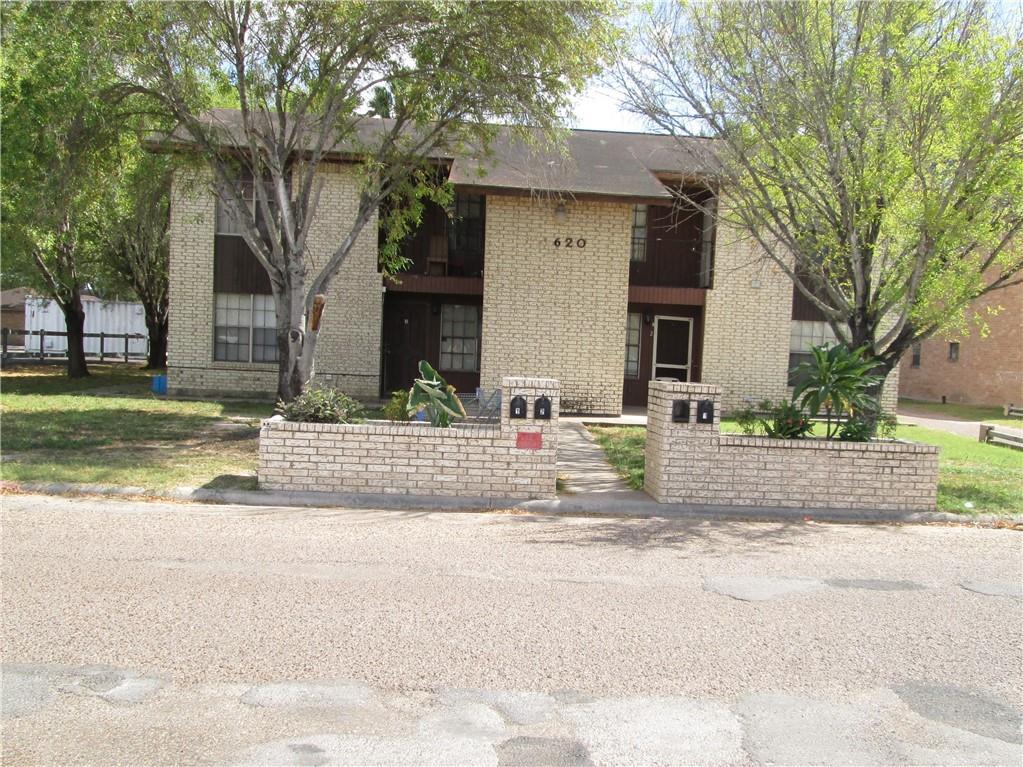 1620 Samano Street - Photo 1