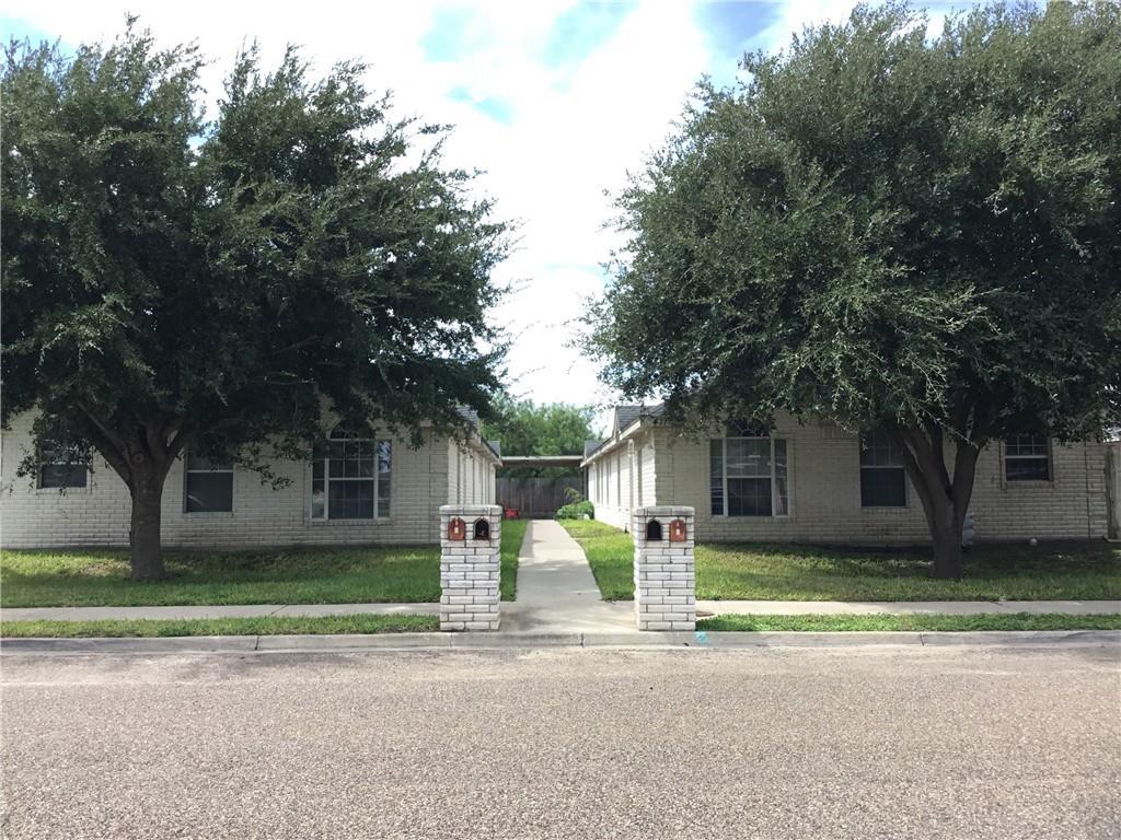 411 La Mancha Drive - Photo 1