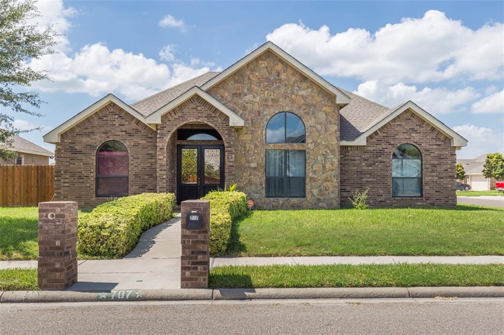 707 Drennan Street - Photo 1