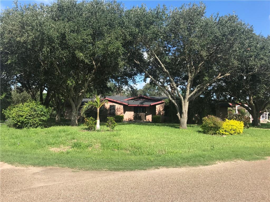 29621 Lincoln Street - Photo 1