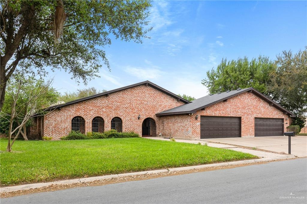 1104 Wisteria Avenue - Photo 1