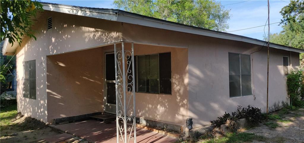 710 Illinois Avenue - Photo 1