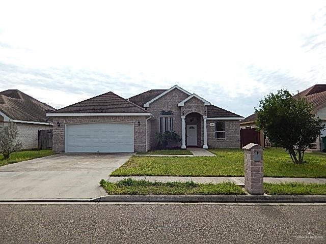 520 Canela Avenue - Photo 1