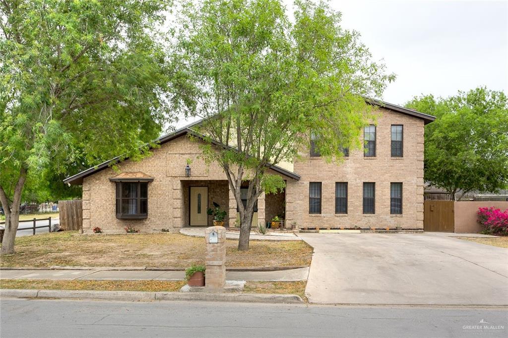 2601 Gloria Avenue - Photo 1