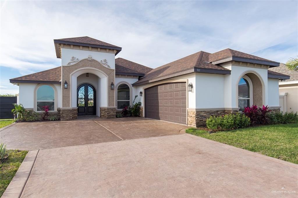 903 Arapaho Avenue - Photo 1