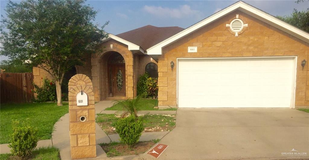 601 El Jardin - Photo 1