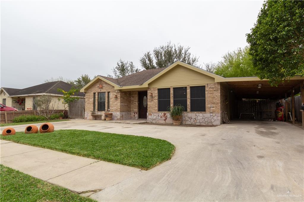 805 Eagle Avenue - Photo 1