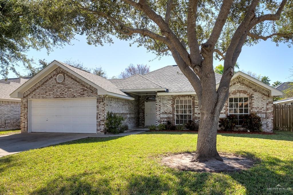 412 Yucca Avenue - Photo 1