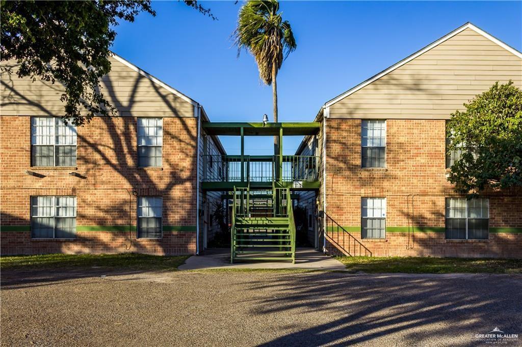 1006 Kelly Street - Photo 1