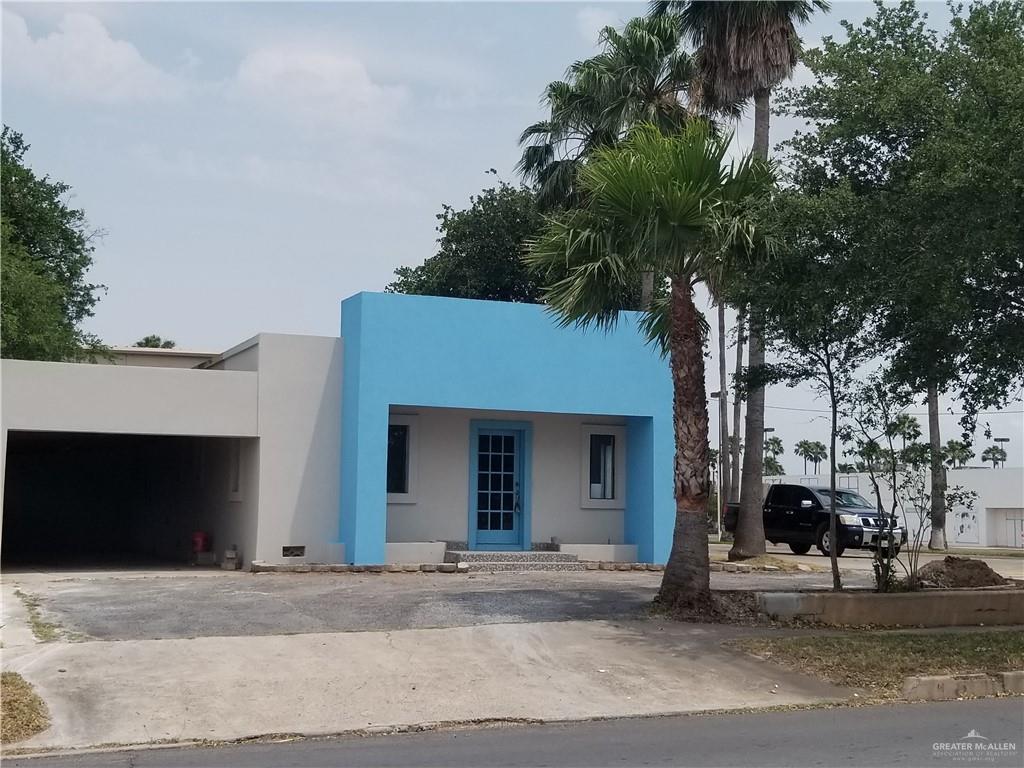 717 12th Street - Photo 1