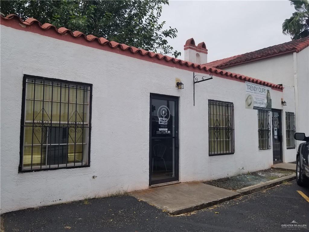 210 10th Street - Photo 1