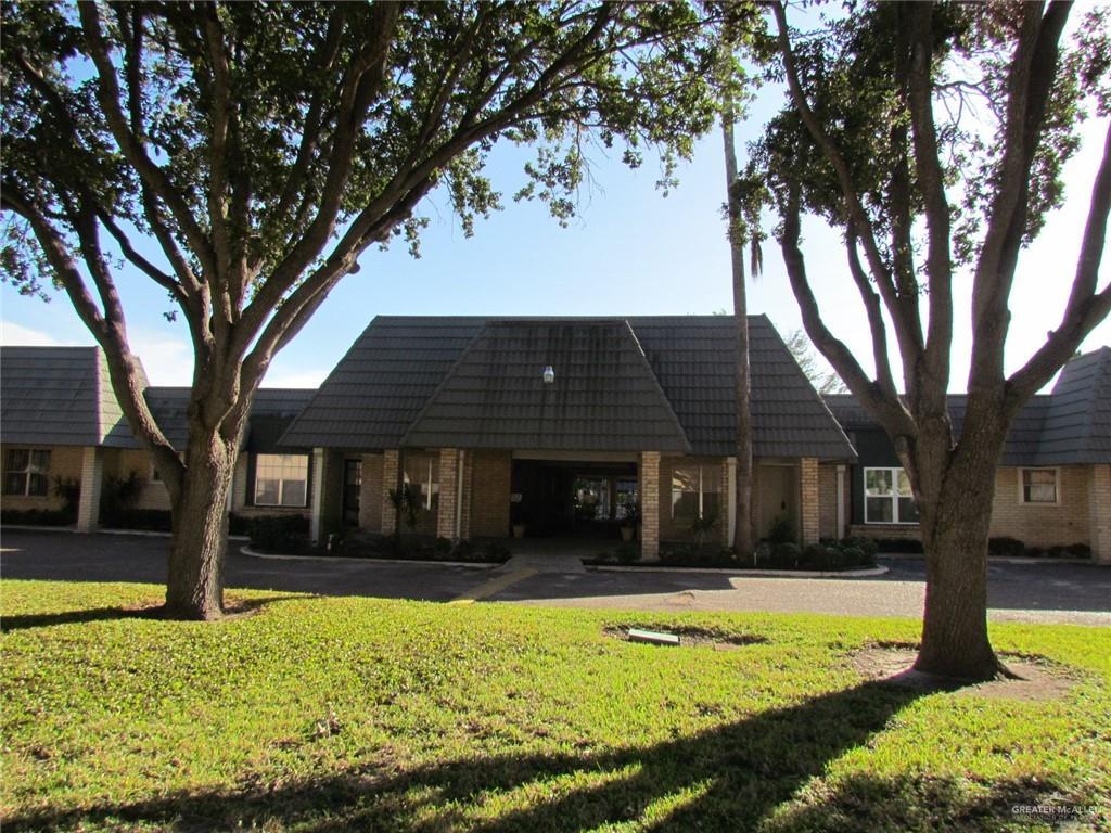 100 Yuma Avenue - Photo 1