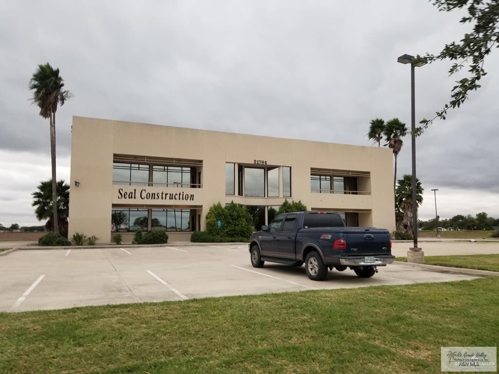 21784 Expressway 77 - Photo 1