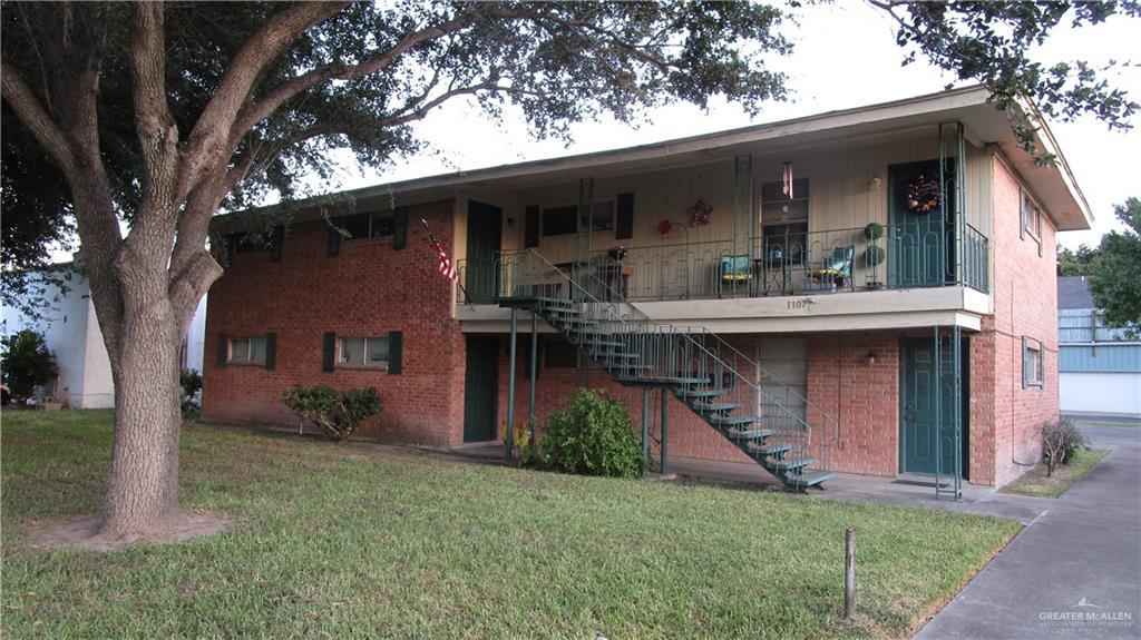 1107 Shasta Avenue - Photo 1