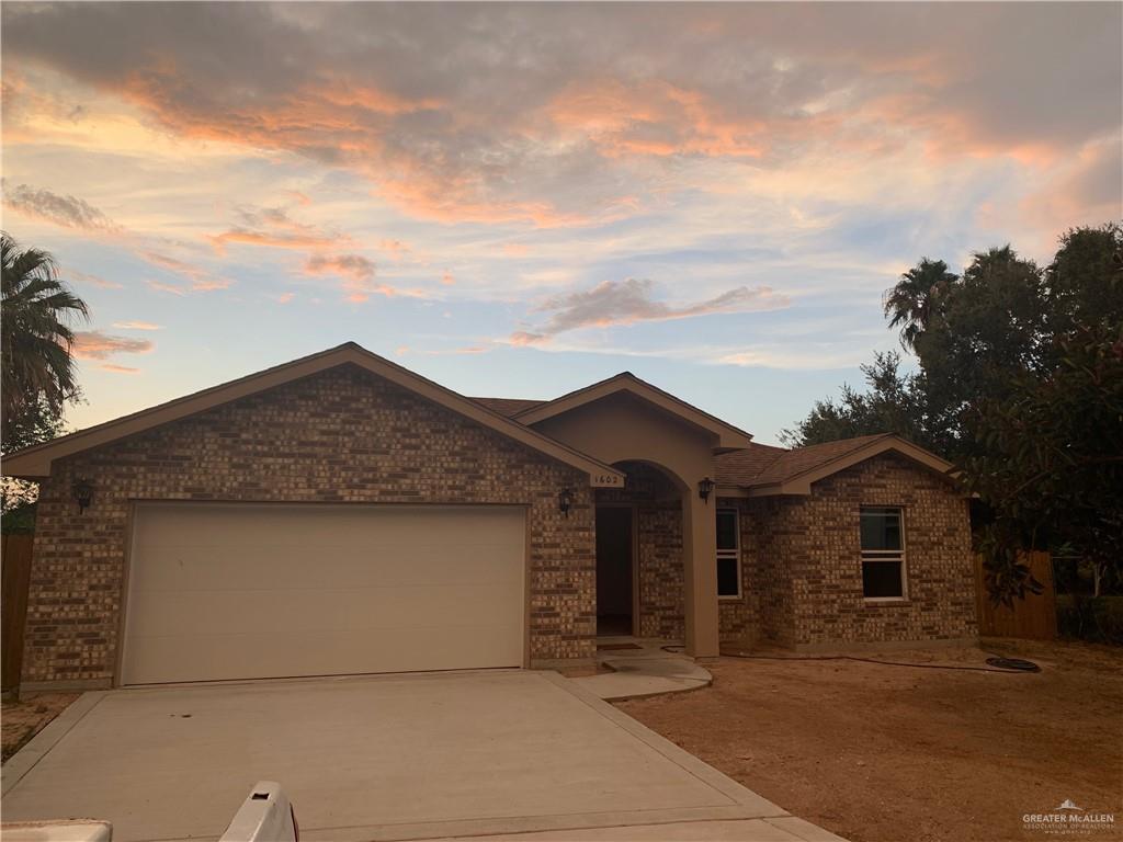 1602 Kiwi Court - Photo 1