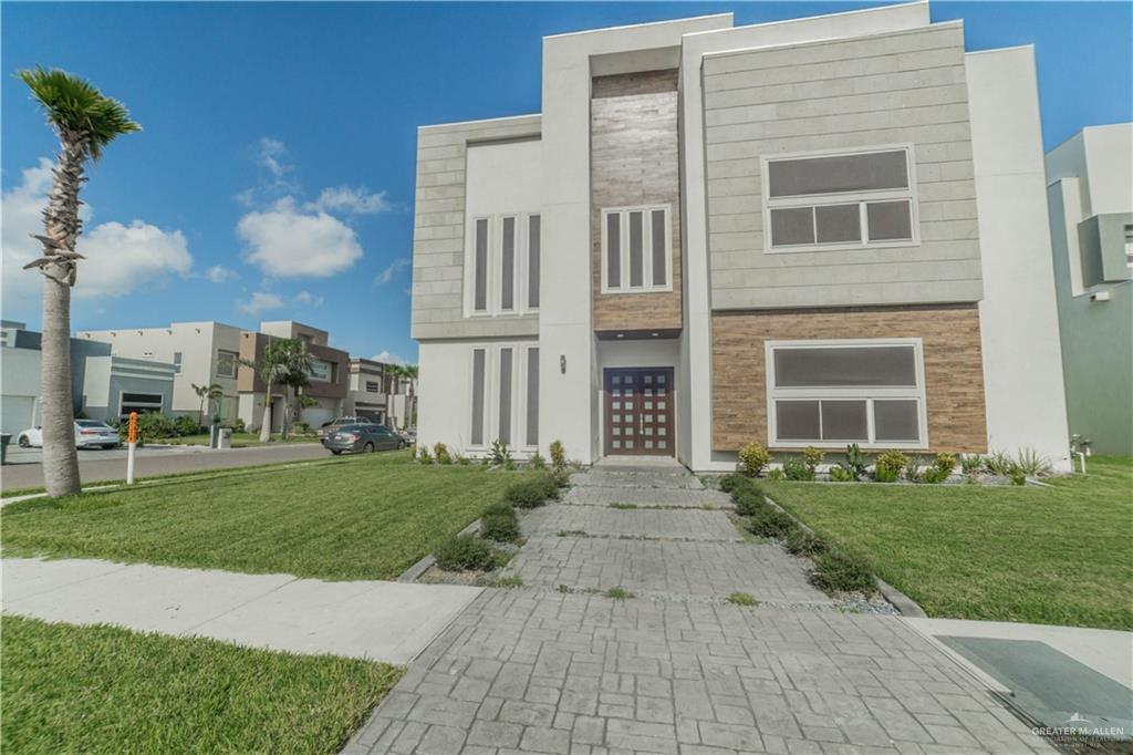 202 Grovewood Avenue - Photo 1