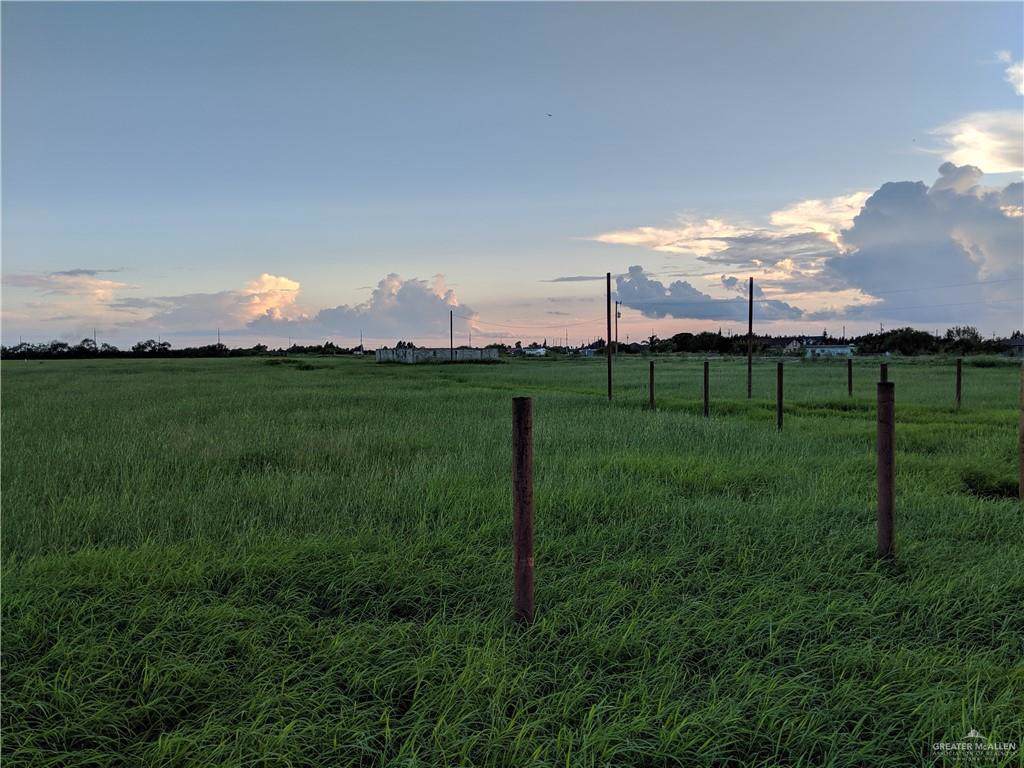 00 Mile 12 1/2 - Photo 1