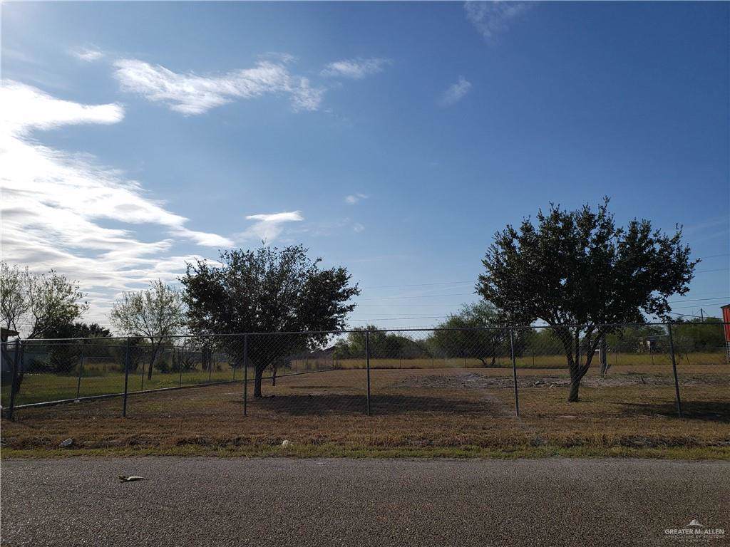 5517 Lakota Drive - Photo 1