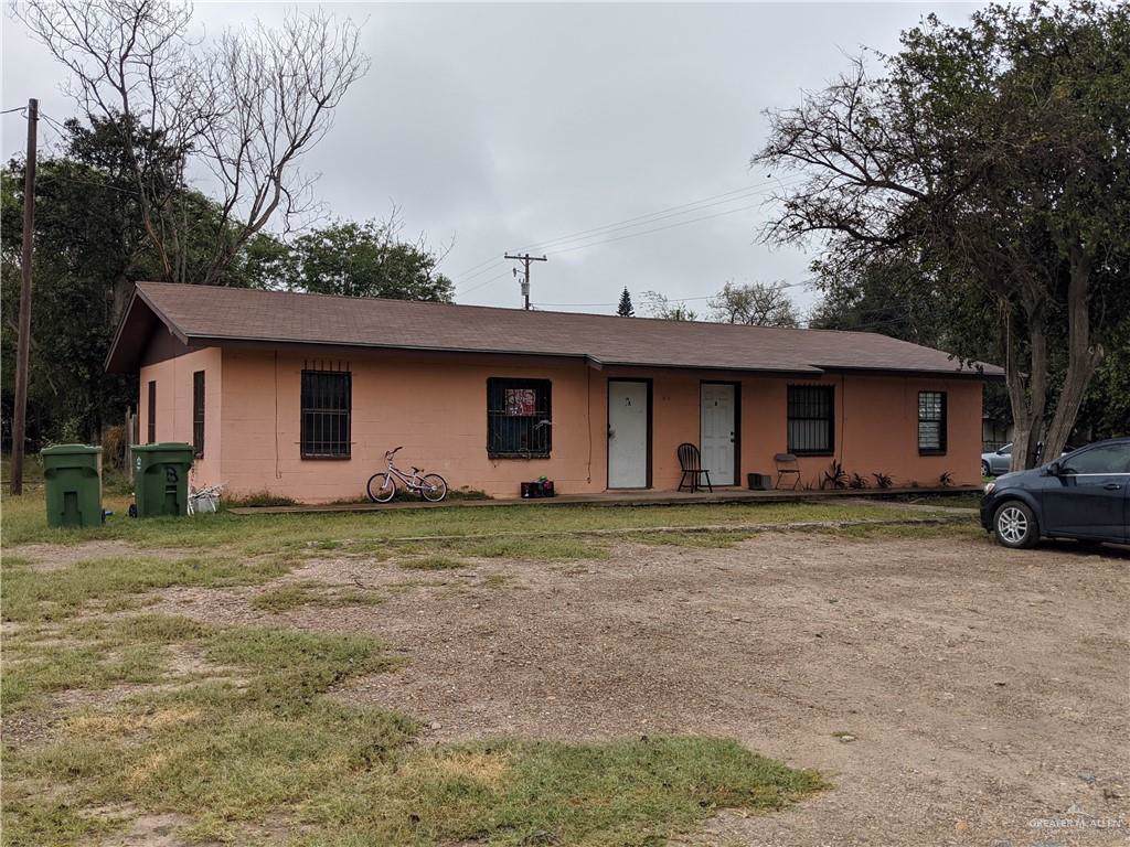 1000 Acacia Avenue - Photo 1