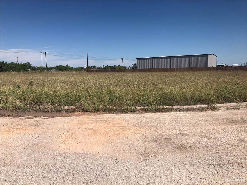 1002 Dacota - Photo 1