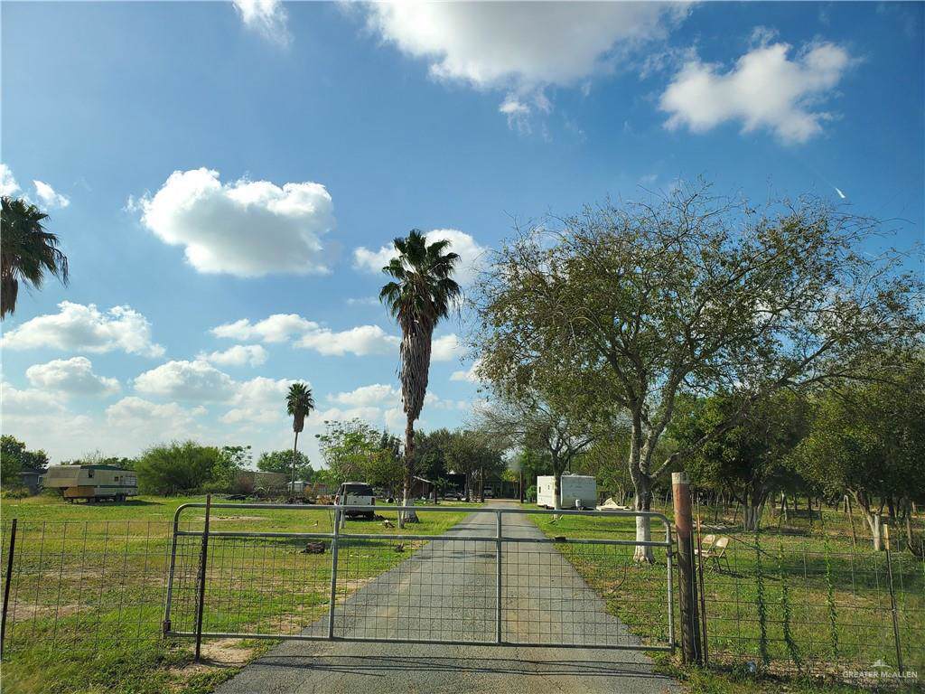 942 Val Verde Road - Photo 1