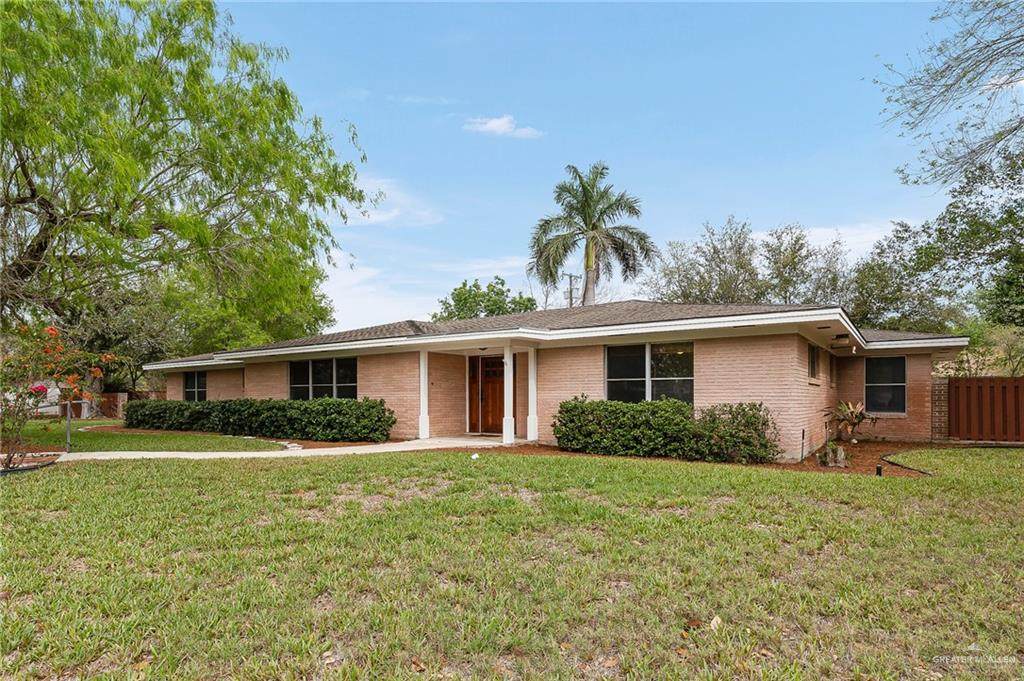 906 9th Street - Photo 1