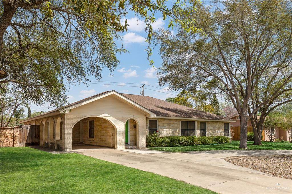 612 Ivy Avenue - Photo 1