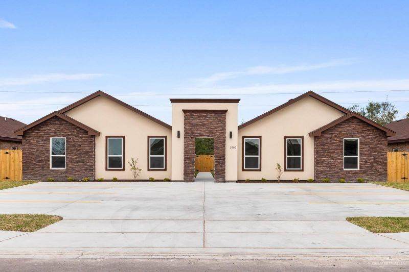 1907 Cari Nicole Avenue - Photo 1