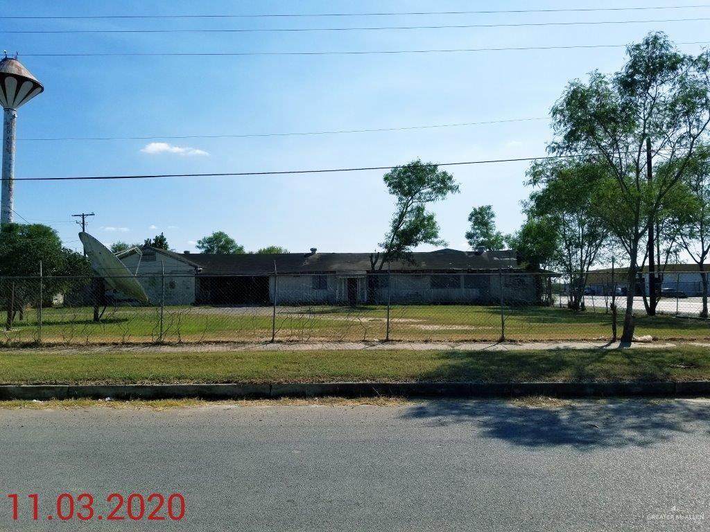 1015 Watts Avenue - Photo 1