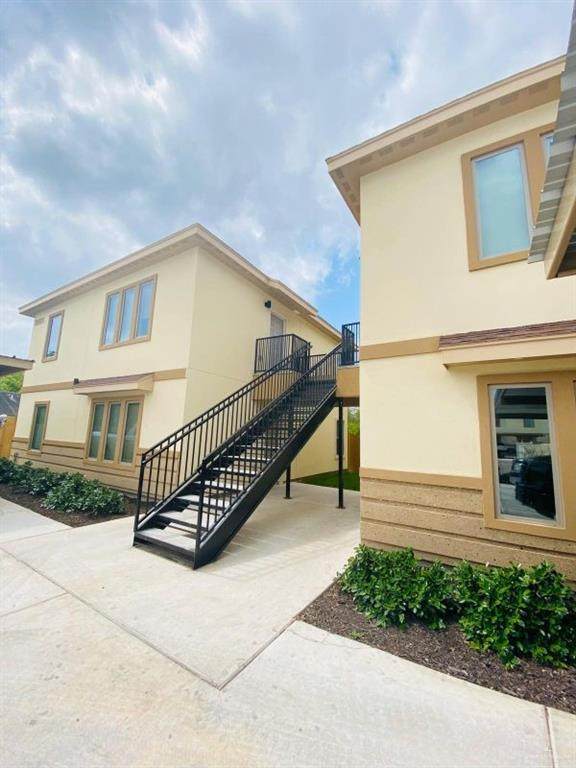 2001 Garden Ridge Drive - Photo 1