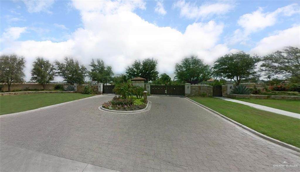 2511 Antigua Drive - Photo 1