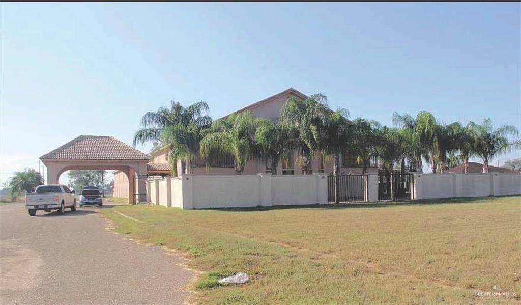 2301 Expressway 83 - Photo 1