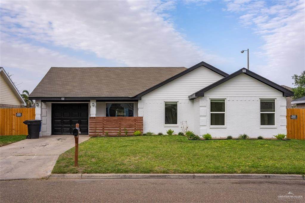 2004 Grayson Avenue - Photo 1
