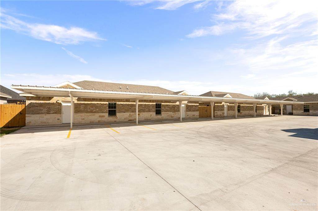 5600 Nightingale Avenue - Photo 1