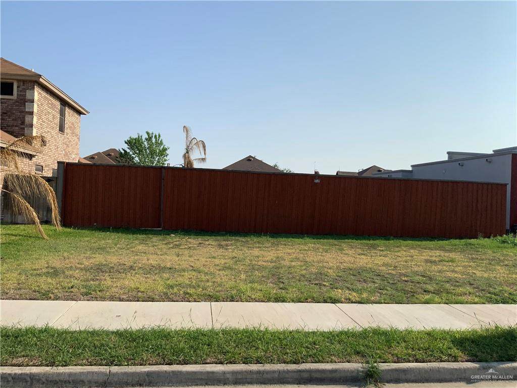 5009 Tamarack - Photo 1